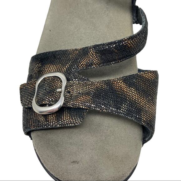 Dansko Sandi Leather Sandals In Iridescent Coffee Swirl Women's Size 40 - Picture 6 of 11